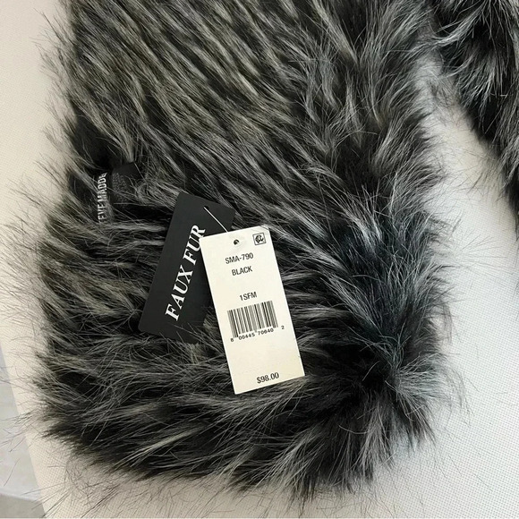 Steve Madden Faux Fur Scurf Black/Gray - Picture 5 of 5